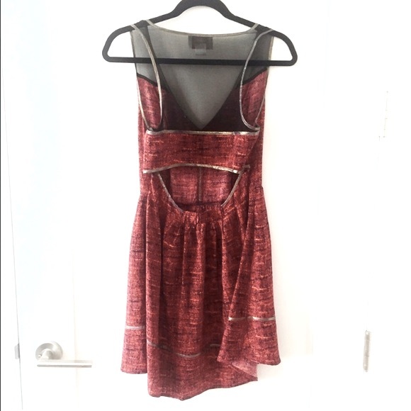 Madison Marcus Red Black Silk Dress With Cutout Back Size S - Picture 3 of 4